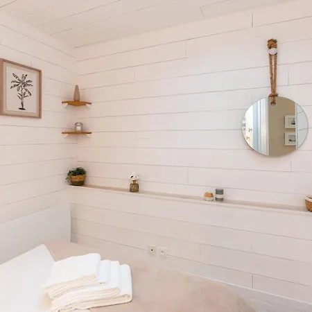 Atlantic Selection - Un à La Sharon Сasa de vacaciones